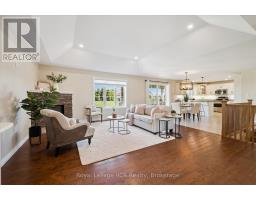 10 SPARBERRY STREET - 19
