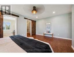 10 SPARBERRY STREET - 37