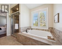 10 SPARBERRY STREET - 41