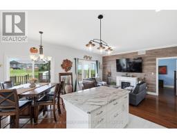 6 BROWN STREET S - 15
