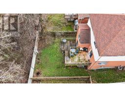 29 MILSON CRESCENT - 42