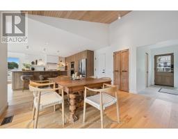 66 HURON STREET N - 13