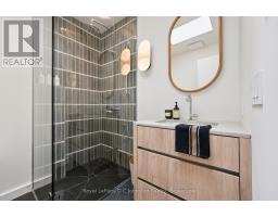 66 HURON STREET N - 24