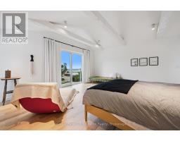 66 HURON STREET N - 28