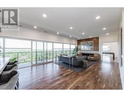 809 - 1880 GORDON STREET - 30