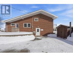 1773 BRUCE ROAD 10 - 23