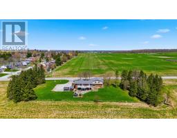 1773 BRUCE ROAD 10 - 33