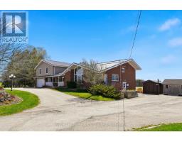 1773 BRUCE ROAD 10 - 34