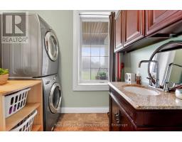 84189 UPPER RD., RRNo.3, LAKELAND ESTATES - 21