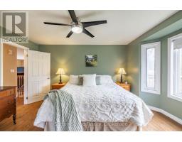 98 BIRCH STREET - 25