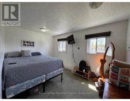36 - 39724 AMBERLEY ROAD - 5