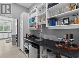 171 HURON ROAD - 15