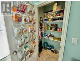630 GIBSON STREET - 10