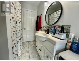 630 GIBSON STREET - 24