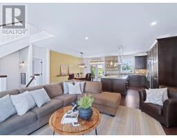 24 THIMBLEWEED DRIVE - 13