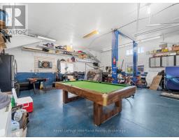 24 THIMBLEWEED DRIVE - 49