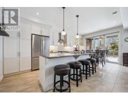 29 - 254 GOSLING GARDENS - 11