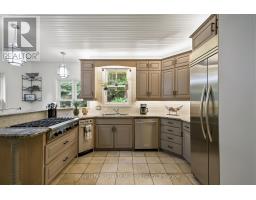 103 SOUTHBANK DRIVE - 20