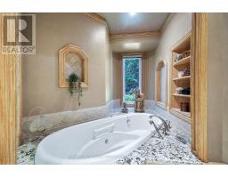 103 SOUTHBANK DRIVE - 26