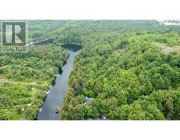 103 SOUTHBANK DRIVE - 38
