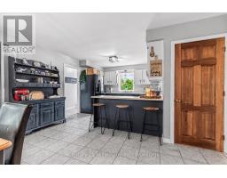 13 HIGHLAND DRIVE - 16