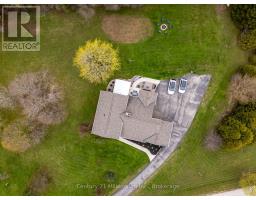 13 HIGHLAND DRIVE - 6