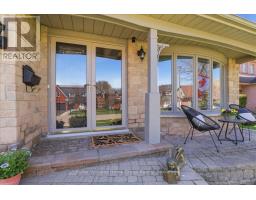 19 FORESTVIEW DRIVE - 5