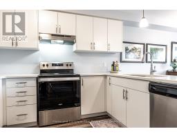 376 BRADSHAW DRIVE - 5