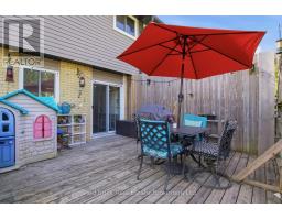 51 CLEMENS AVENUE - 30
