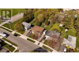 51 CLEMENS AVENUE - 39