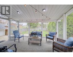 89 BURRITT STREET - 37