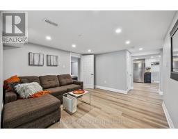 20 HIGHVIEW PLACE - 16