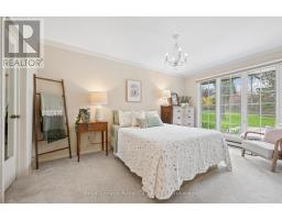 29 LYNWOOD PLACE - 26