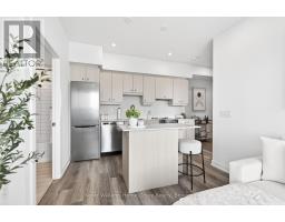 2402 - 15 WELLINGTON STREET S - 11