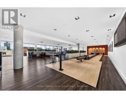 2402 - 15 WELLINGTON STREET S - 34