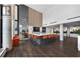 2402 - 15 WELLINGTON STREET S - 36