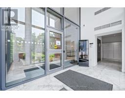 2402 - 15 WELLINGTON STREET S - 4