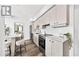 2402 - 15 WELLINGTON STREET S - 7