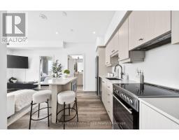 2402 - 15 WELLINGTON STREET S - 8