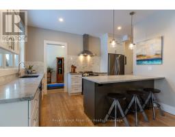 255 NORMANDY AVENUE - 16