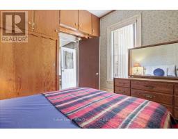 49 WELL STREET - 10
