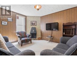 49 WELL STREET - 16