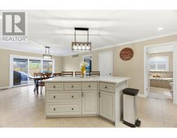 16 BALVINA DRIVE W - 13