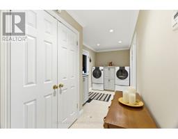 16 BALVINA DRIVE W - 22