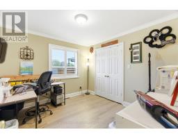 16 BALVINA DRIVE W - 23