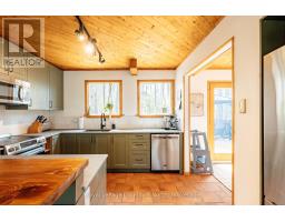 218 RAGLAN STREET - 10