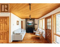 218 RAGLAN STREET - 16