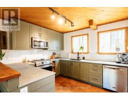 218 RAGLAN STREET - 9