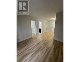 210 - 601 BARBER AVENUE N - 10