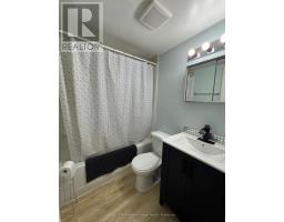 210 - 601 BARBER AVENUE N - 15